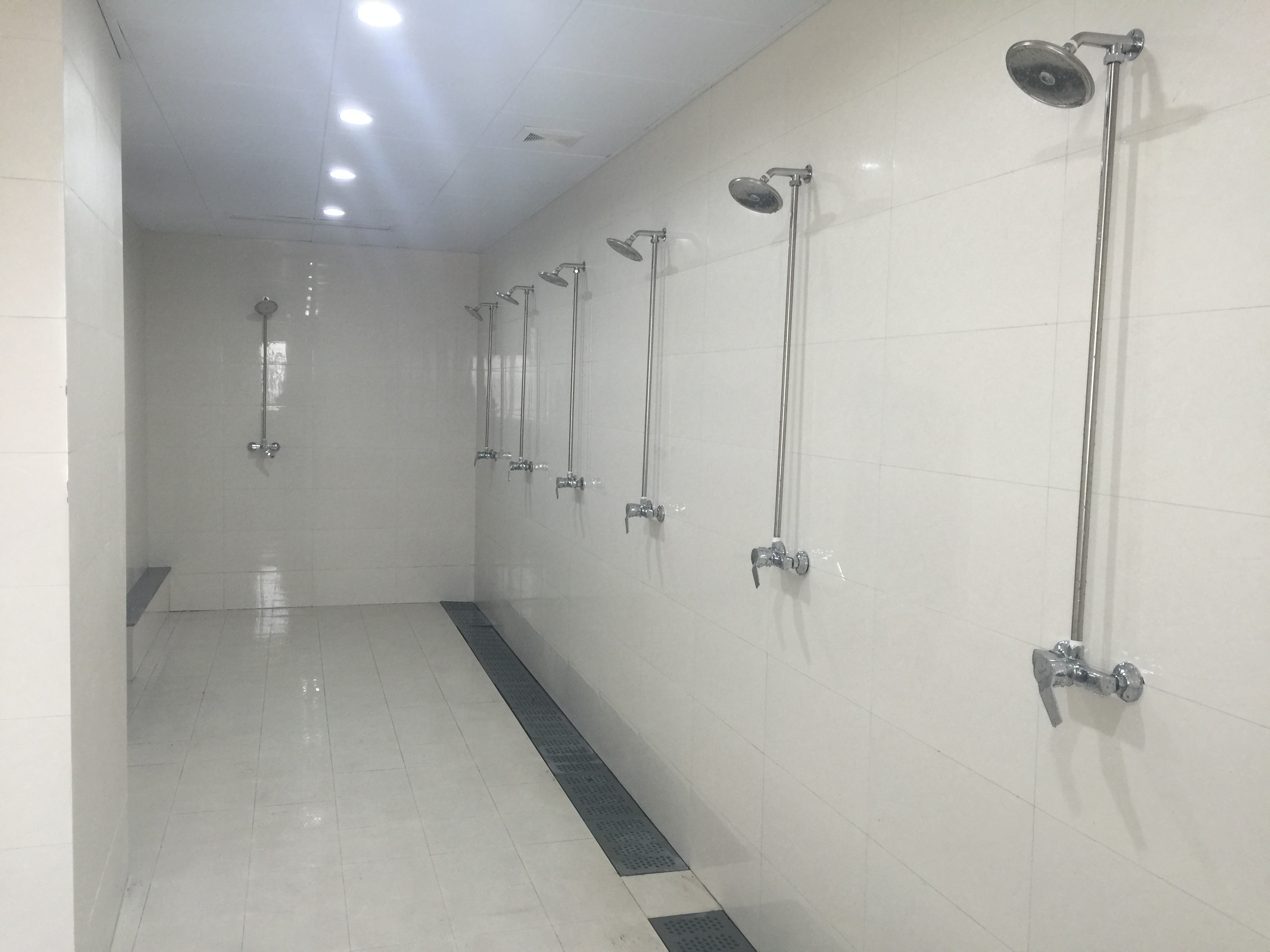 韩国大众公共淋浴间图片