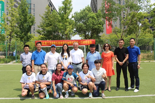 女足合影