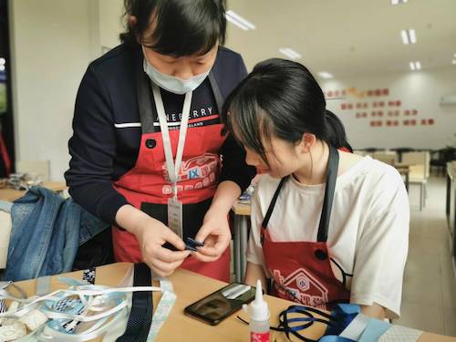 李敏《制作DIY贺卡》