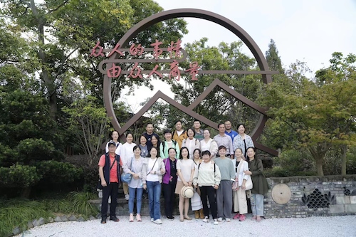 图书馆工会合影