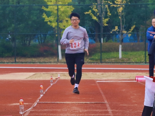 男子跳远 624（2）
