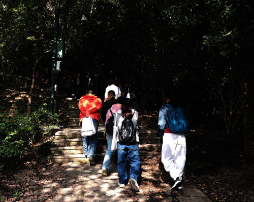 145174F3-C346-438a-812B-8B5E66A0F1A8