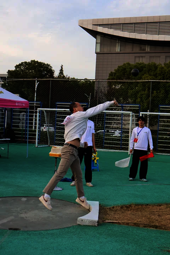 9b04deb7ce1c46d4b2be1f16cc9b122d