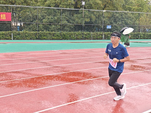 阮班普1500米1