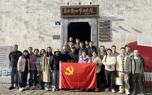 72aabde0093317cd9ea2046c8cf93a14.heic_副本