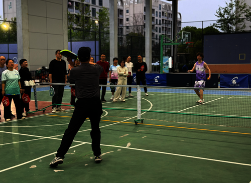 906FA292-4DB2-4976-ABB0-6B0D17891F4E